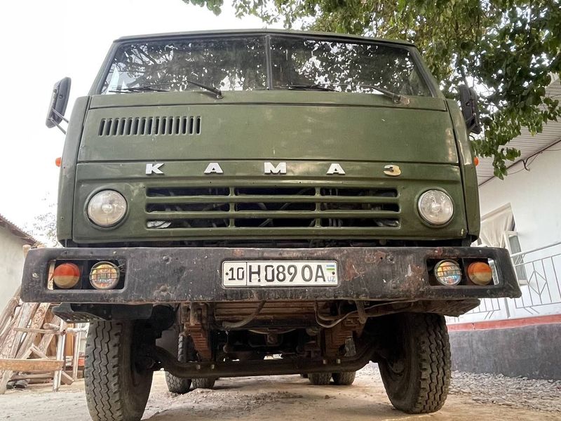 Kamaz 55111 xaki, kelishamiz