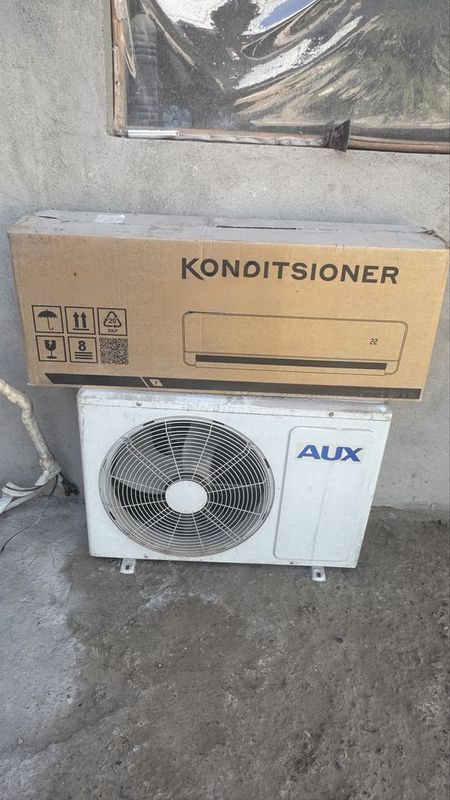 AUX 12 талик кондиционер (б/у) AUX 12 талик кондиционер (б/у)