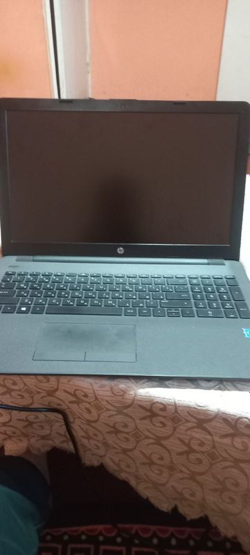 Hp noutbk sotiladi