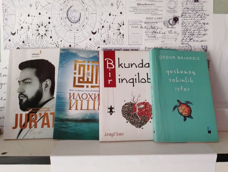 Kitoblar sotiladi Kitoblar sotiladi