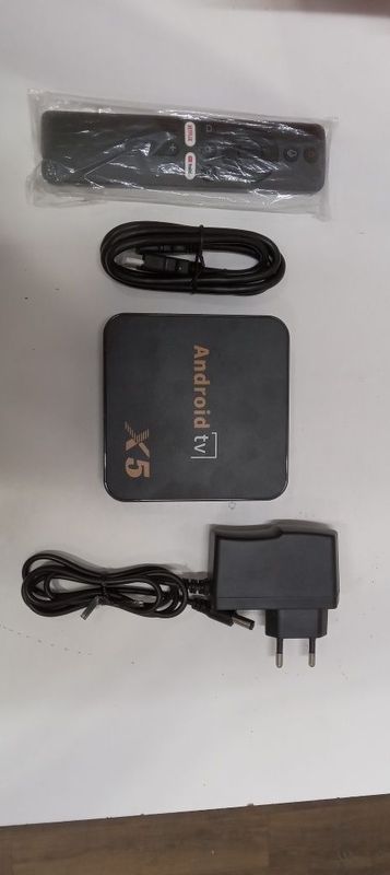 Android TV SMART Box Android TV SMART Box