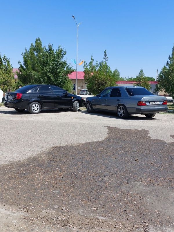 W124 250D сотилади W124 250D сотилади
