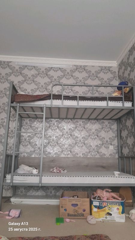2 etajlik kravat 2metr buyi eni 90 sm 2 etajlik kravat 2metr buyi eni 90 sm