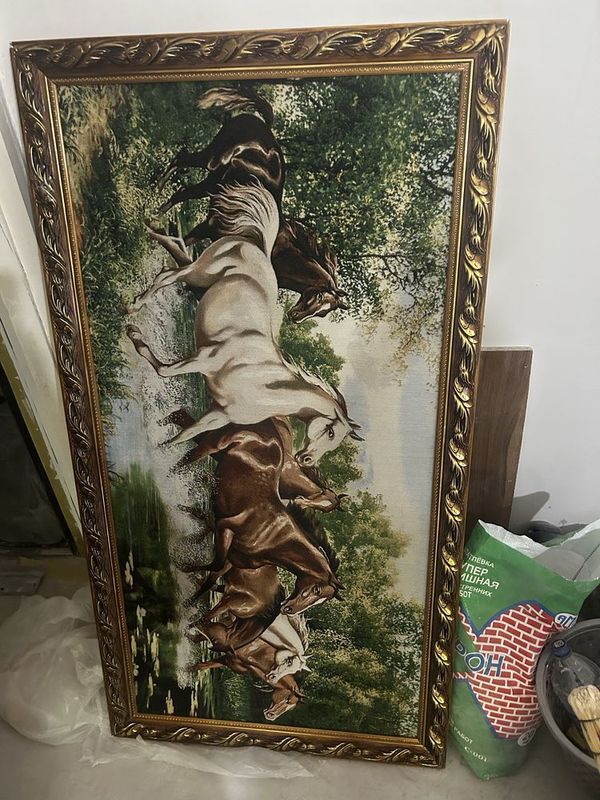 Portret sotiladi. Holati yaxshi Portret sotiladi. Holati yaxshi