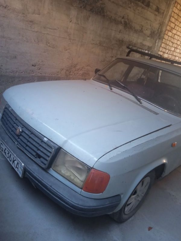 Gaz Volga 31029 holati yaxshi