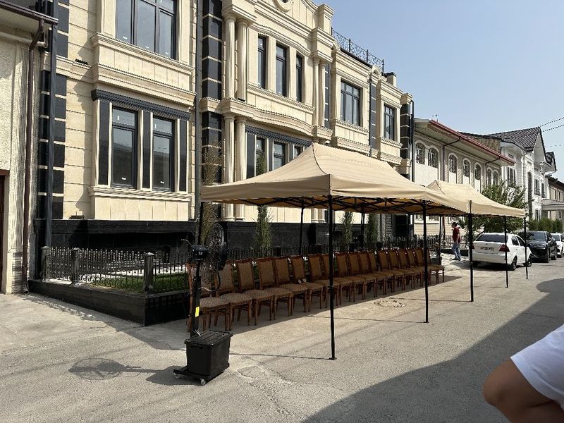 Marosim xizmatlariga stol stul naves vintilator