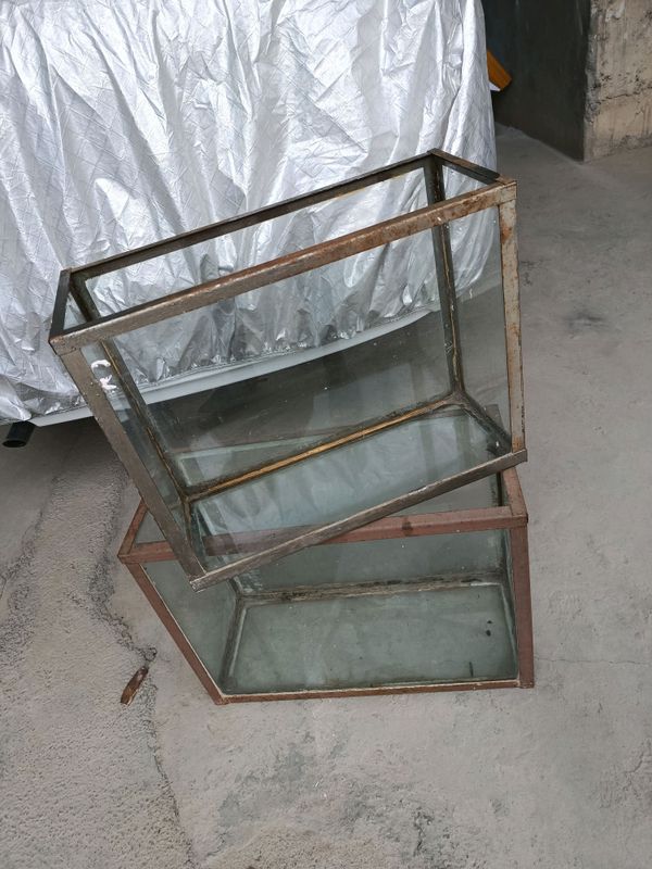 Продаются аквариумы Продаются аквариумы