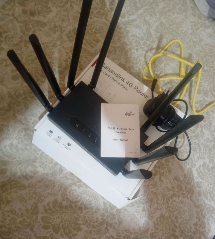 Rotir 8 ta shohli 5 g ishlaydi juda sifatli ishlatilmagan