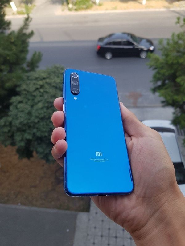 Xiaomi Mi 9SE 6/128GB