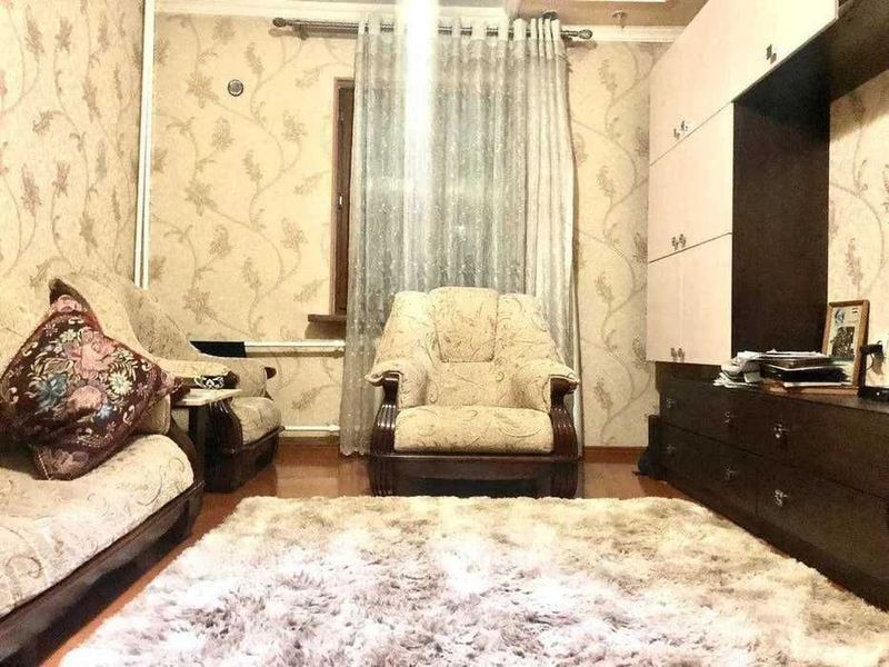 продаётся квартира Юнусабад Шахристон 4в5 ком 100 м2