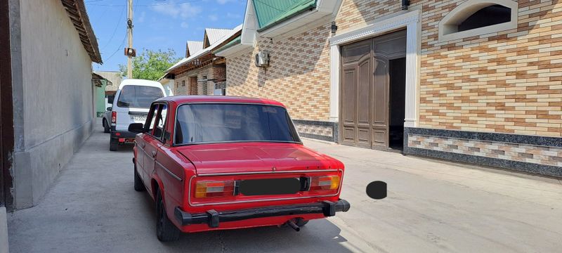 Sotiladi vaz 2106