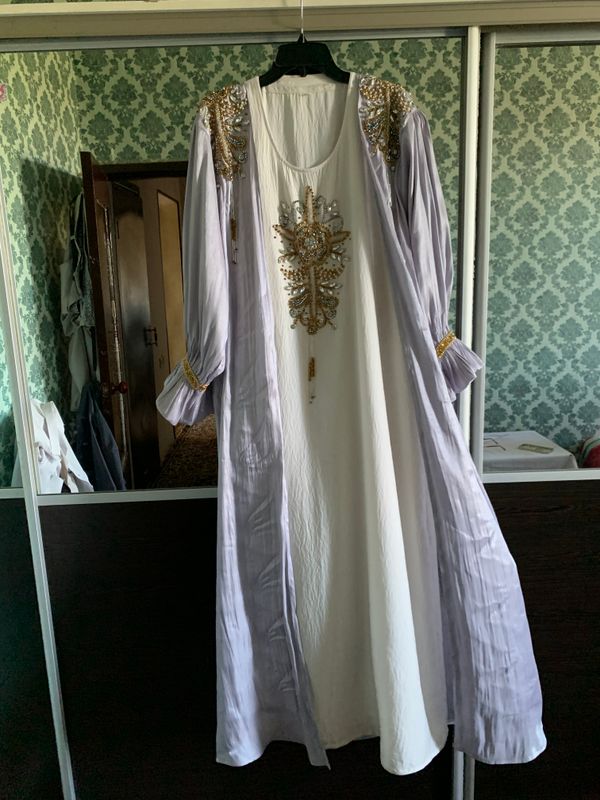 Dubay abaya koylagi svaroskiy toshliy
