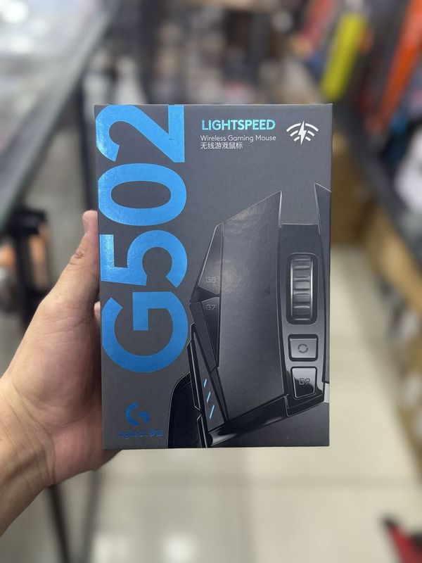 Logitech G502 Wireles