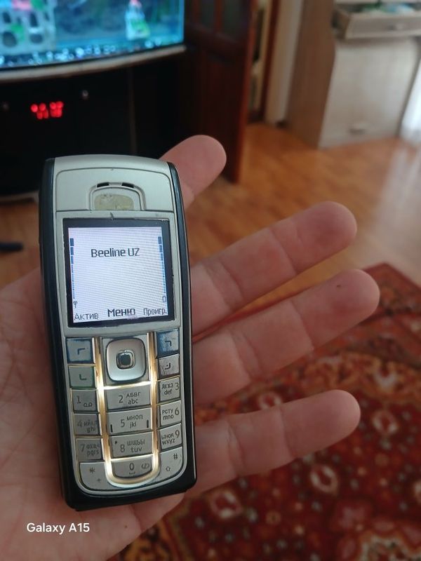 Srochno sotiladi Nokia 6230 Srochno sotiladi Nokia 6230