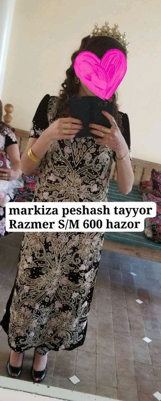 Ko‘ylaklar sotiladi narxlari yozilgan