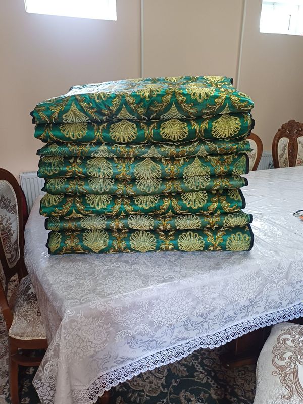 Yakandozlar yangi ishlamaga 4 dona Yakandozlar yangi ishlamaga 4 dona