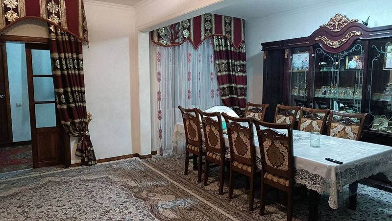 Продается Юнусобод-14 КВ 5/1/5 Балкон 2/9 ор: Сафия Продается Юнусобод-14 КВ 5/1/5 Балкон 2/9 ор: Сафия