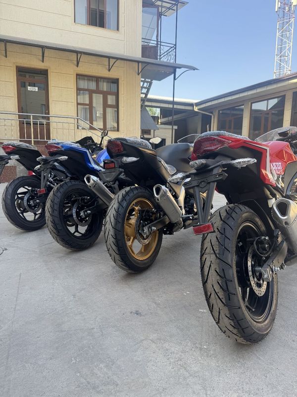 Motosikl Sport 200-400 kub , bõlib tõlashga uzum nasiya orqali Motosikl Sport 200-400 kub , bõlib tõlashga uzum nasiya orqali