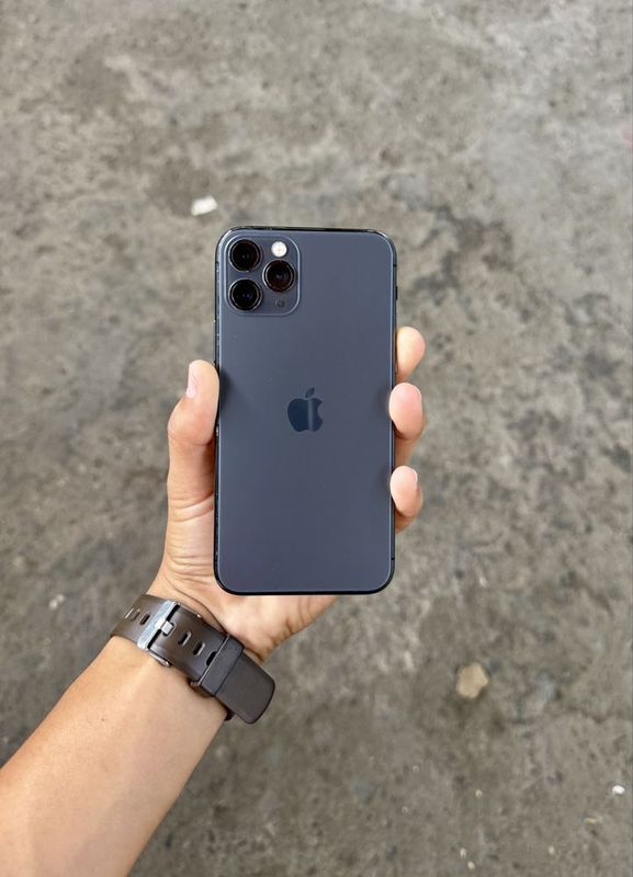 iPhone 11 pro 256 tali ideal