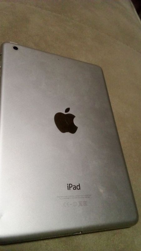 iPad mini2 16g сотилади