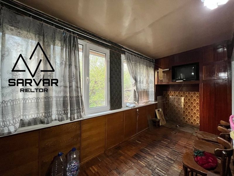 Очень срочно Продам 3 ком Ул. Мирзо-Улугбек Академ городок It park Очень срочно Продам 3 ком Ул. Мирзо-Улугбек Академ городок It park