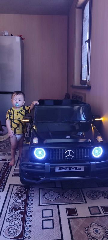 Продам детскую машину Продам детскую машину