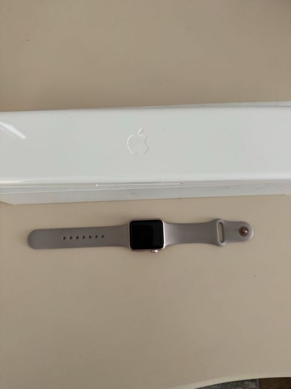 Apple Iwatch 1 korpus roziviy razmer 38 mm