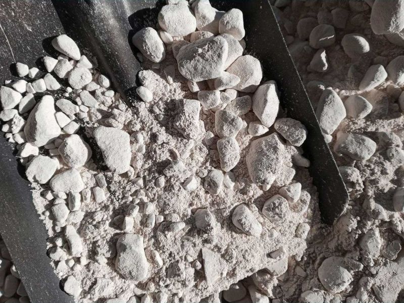 Доломит Обоженный, Qovurilgan dolomit 0–30 mm, MgO ≥ 36% Доломит Обоженный, Qovurilgan dolomit 0–30 mm, MgO ≥ 36%
