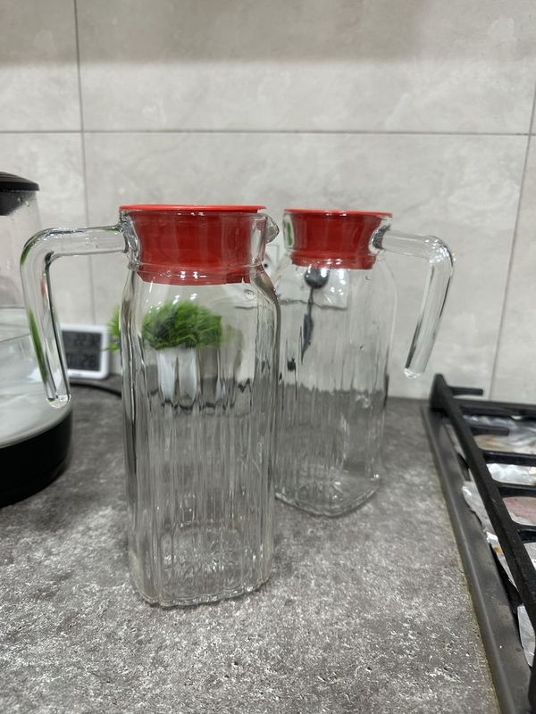 Графин доя воды, сока, компота Графин доя воды, сока, компота