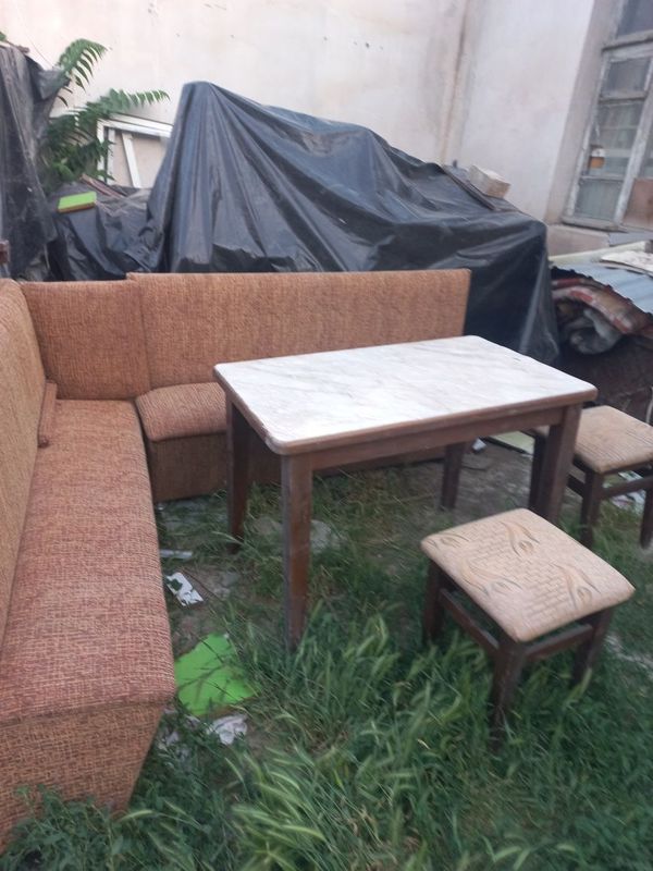Продам кухонный уголок Продам кухонный уголок