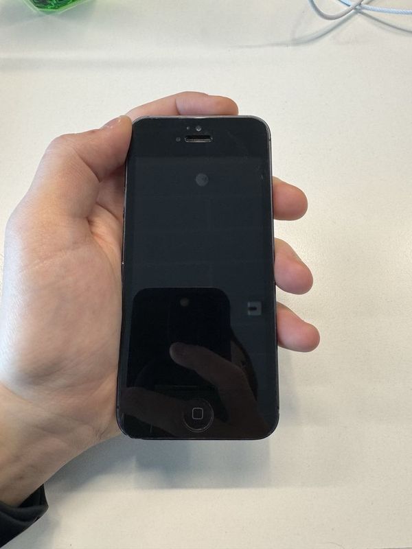 iPhone 5, black, 16gb