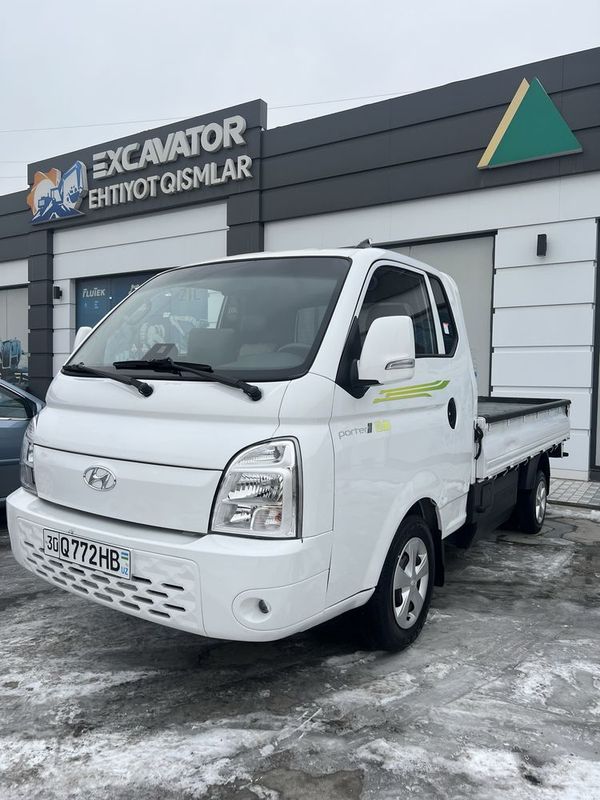 Hyundai Porter EV electric