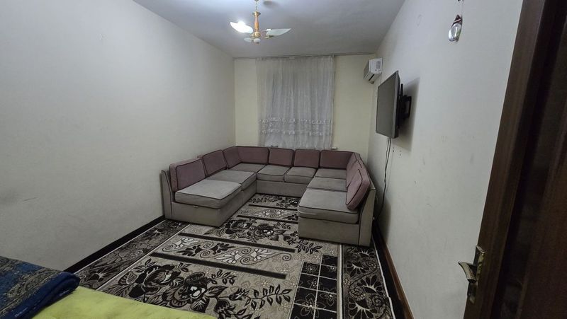 Arenda choshtepa 1 xona sharoitlari bilan OILAGA
