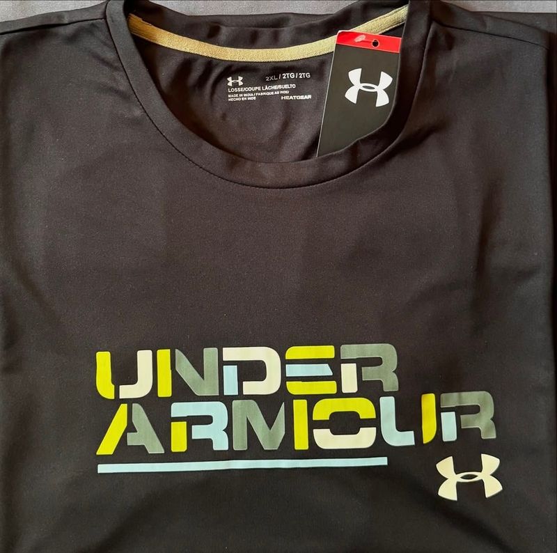 Under Armour. Мужская футболка для занятий спортом. Under Armour. Мужская футболка для занятий спортом.