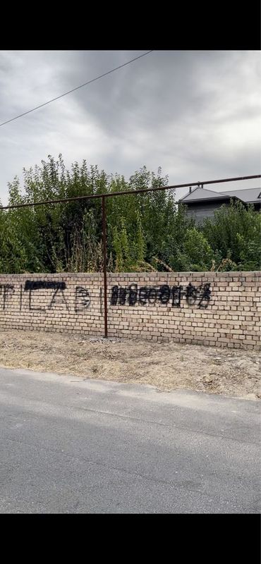 Продаётся земля на ипакчилик махалла 4 сотка. 20 на 20