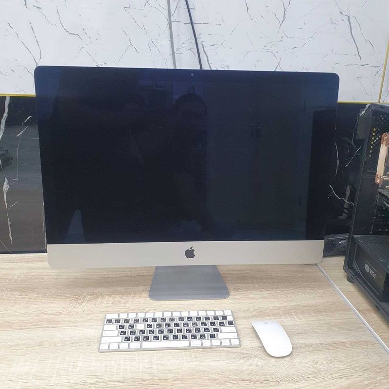 Продаётся iMac (с дисплеем Retina 5K, 27 дюйм., 2017)