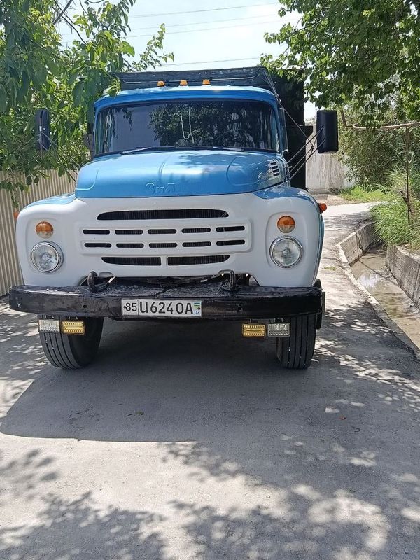 Zil sotiladi sotiladi Zil sotiladi sotiladi