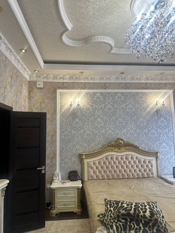 Продаётся Сотилади Sale дом на Никитина