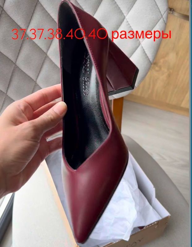 Bardoviy tufli 37 razmer ,  holati yangi