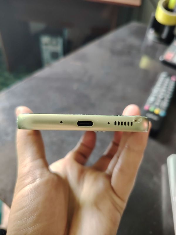 Samsung Galaxy A54 Samsung Galaxy A54