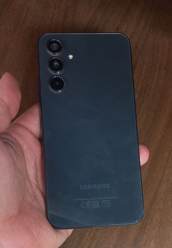 Samsung A54 256GB Holati ideal umuman aybi yo'q Samsung A54 256GB Holati ideal umuman aybi yo'q