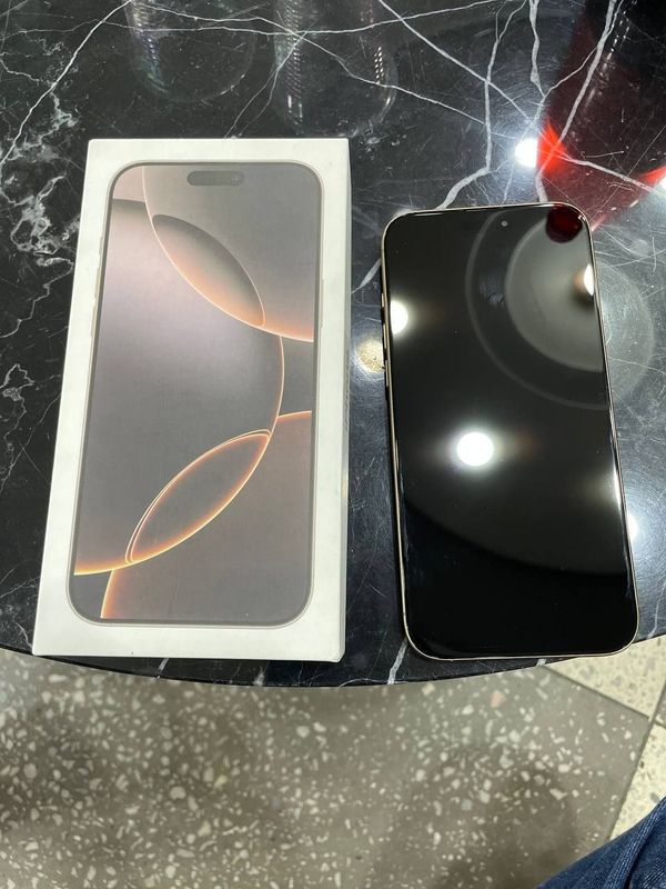 iPhone 16 pro max Xitoy yangi hali ishlatilmagan srochna sotiladi