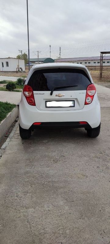 Chevrolet_Spark_