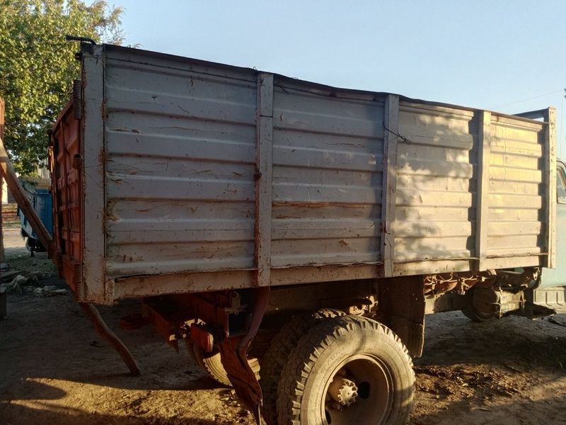 Gaz 53 sotiladi yaxshi xolatda