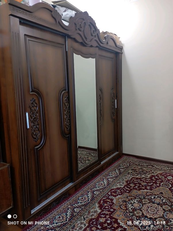продам спальный гарнитур в хорошем состоянии продам спальный гарнитур в хорошем состоянии