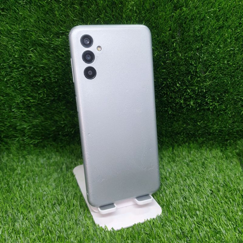 Samsung M13 Srochna sotiladi Samsung M13 Srochna sotiladi