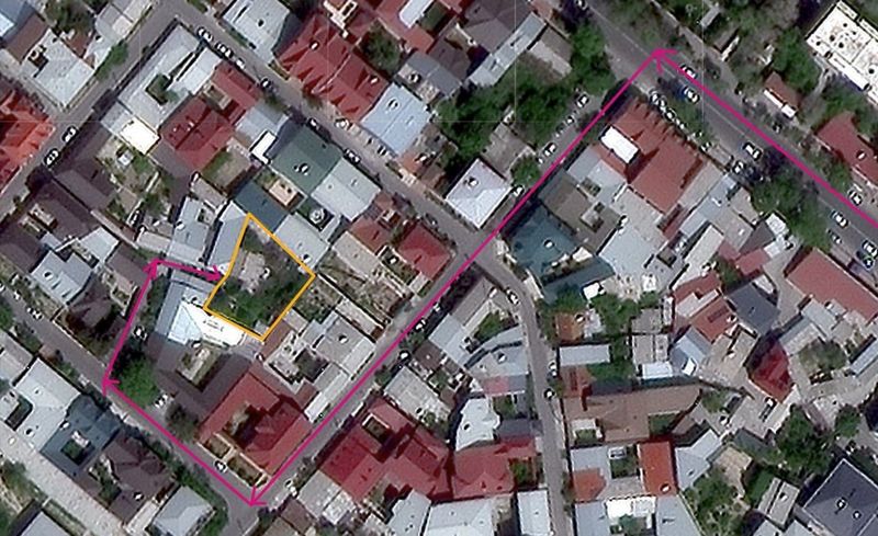 Продаётся участок земли - 5 соток в районе Братских могил. Продаётся участок земли - 5 соток в районе Братских могил.
