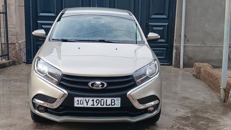 Lada xray , Lada xray ,