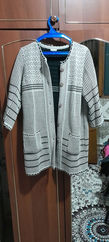 Кардиган новый. Кардиган новый.