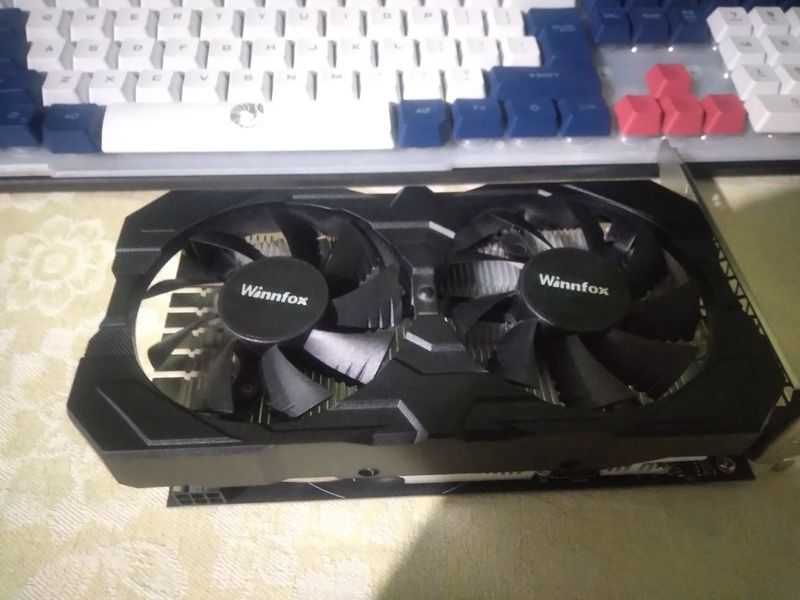 Videokarta sotiladi winfox rx 580 8 gb 256 bit 2048